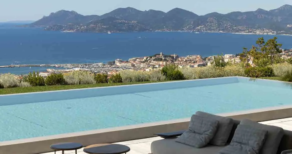 A villa above the bay